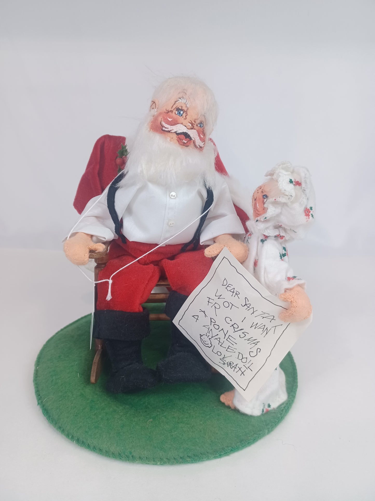 10" Santa in Rocking Chair and Child 540087 Annalee