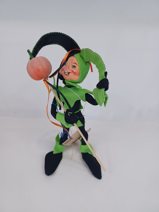10" Jest-A-Spookster Elf with Pumpkin 299398 Annalee