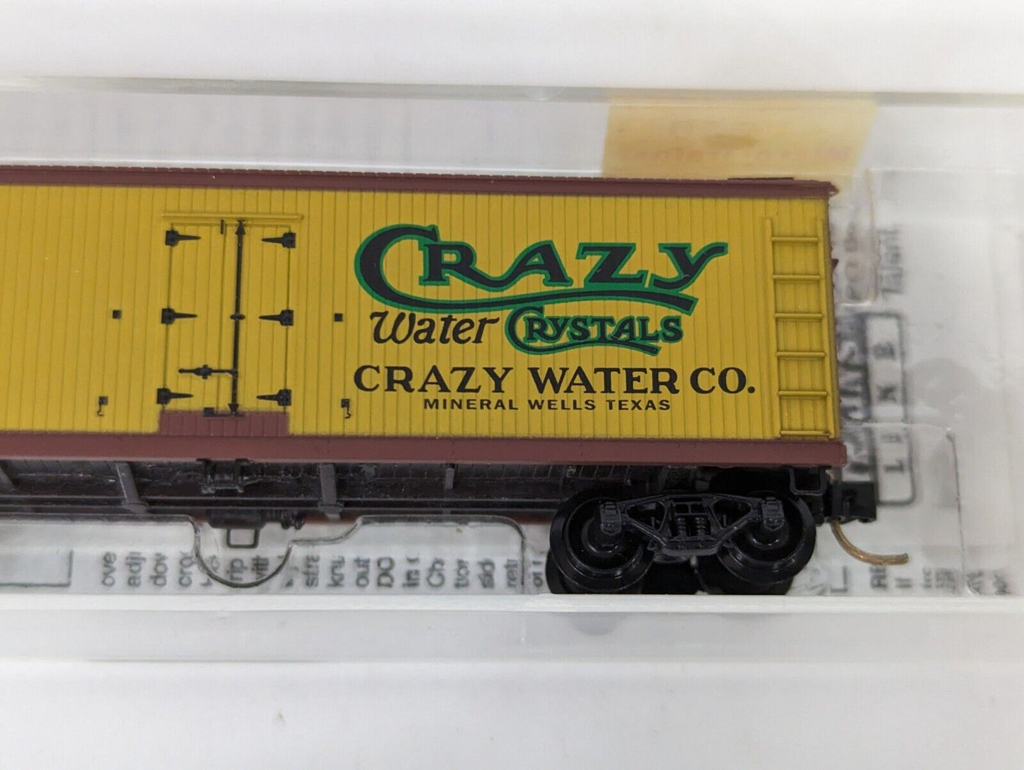 Micro-Trains N Scale 1:160 Crazy Water Crystals 49230 Magne-Matic Coupler