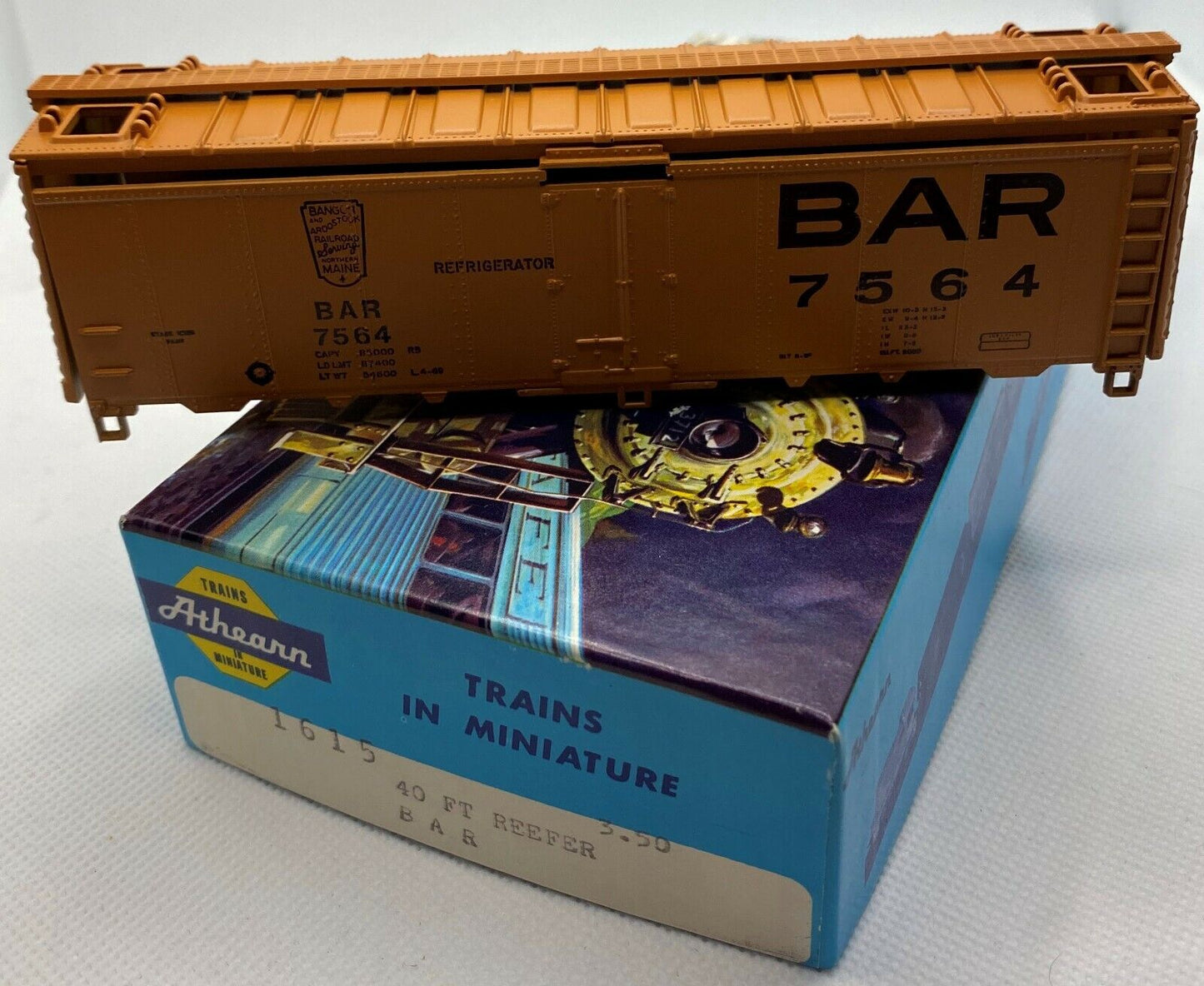 Athearn 1615 40' Reefer Refrigerator Car BAR 7564