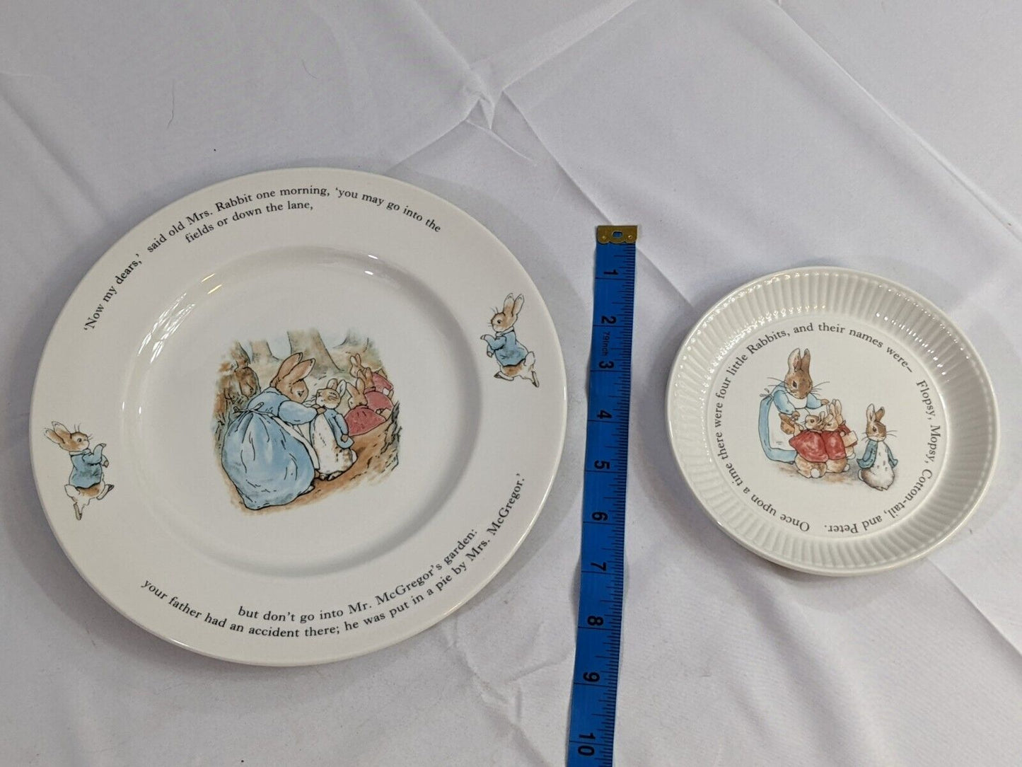 Set of 2 The World of Peter Rabbit Collectible Plates Frederick Warne Wedgwood