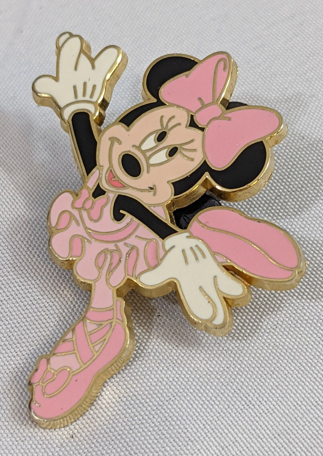 Disney Official Pin Trading 2007 Minnie Mouse Pin Pink