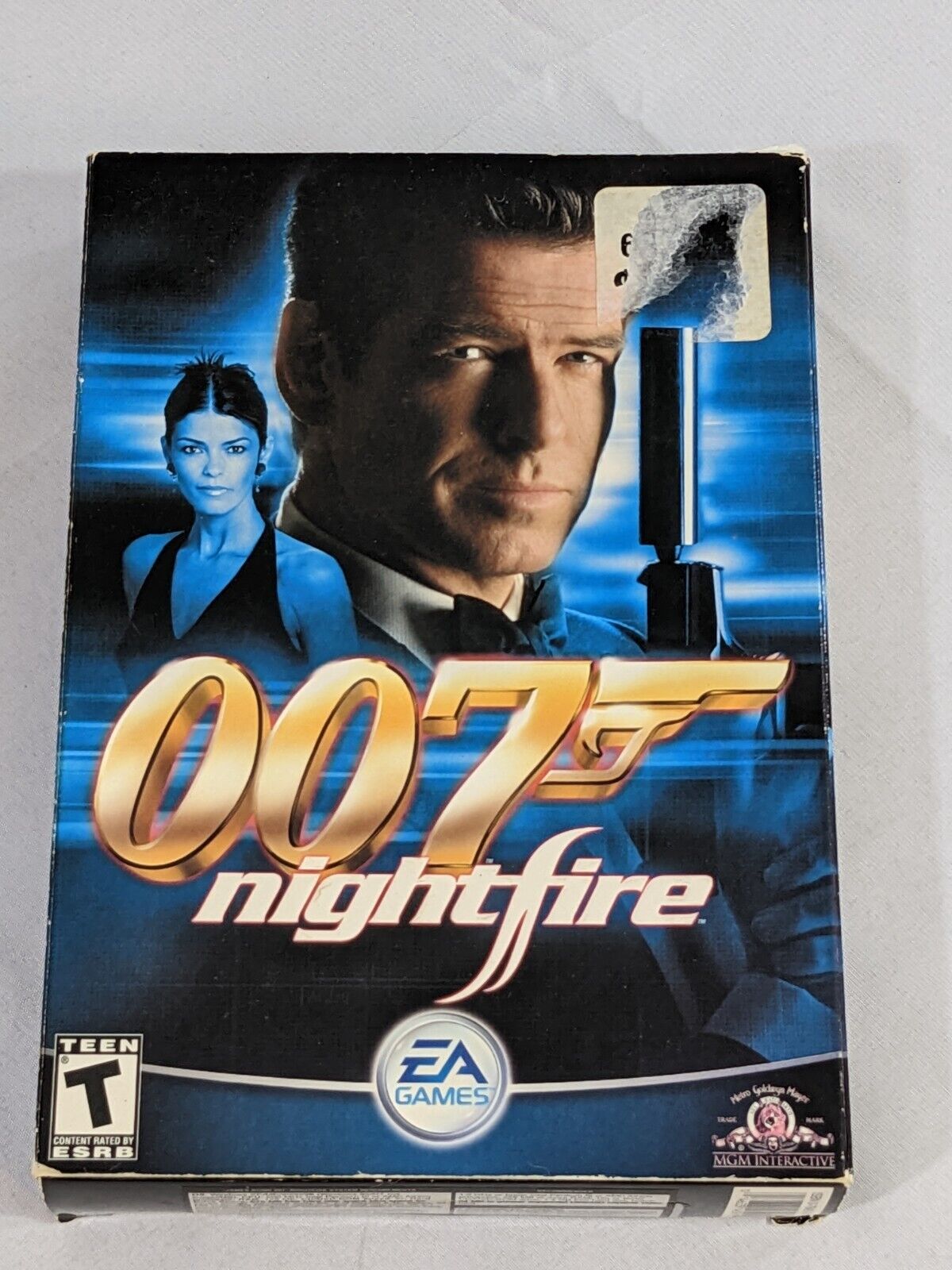 007: NightFire James Bond PC Game 2-Disc Jewel Case & Instruction Manual