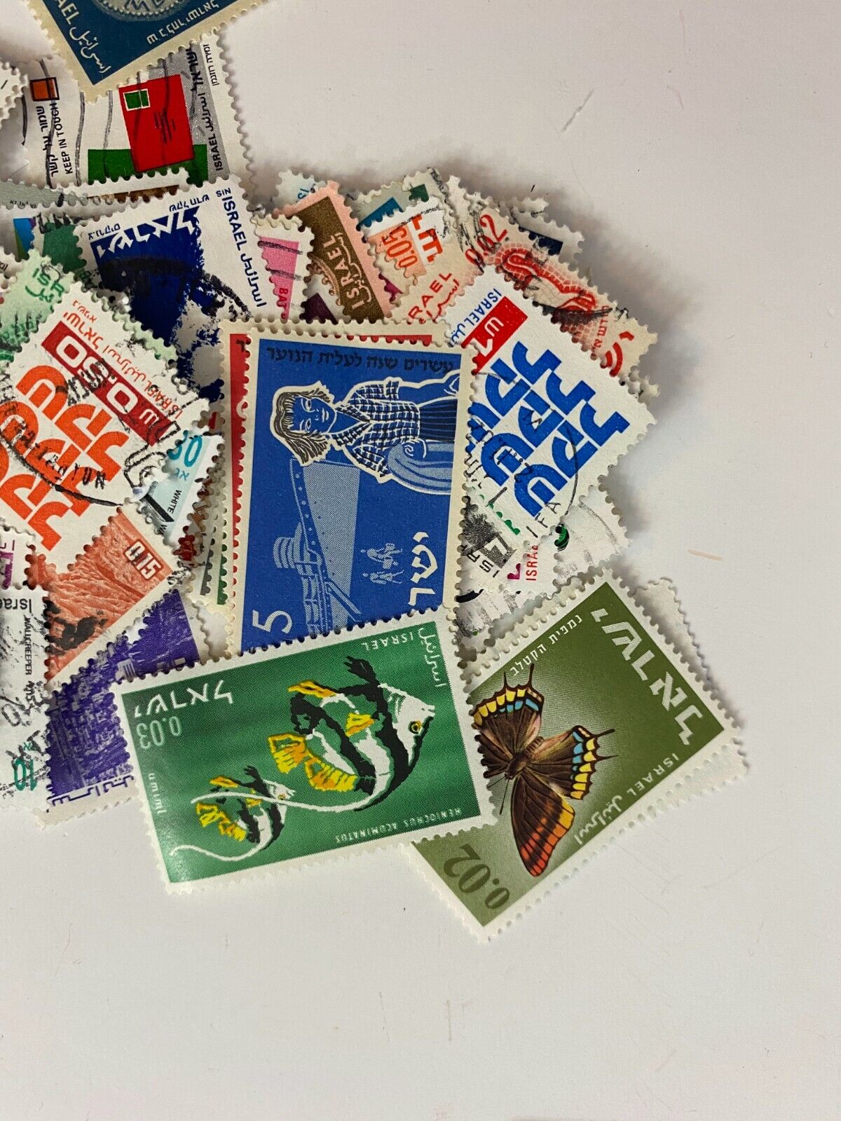 Huge Lot Israel Middle East Collectible Postage Stamps