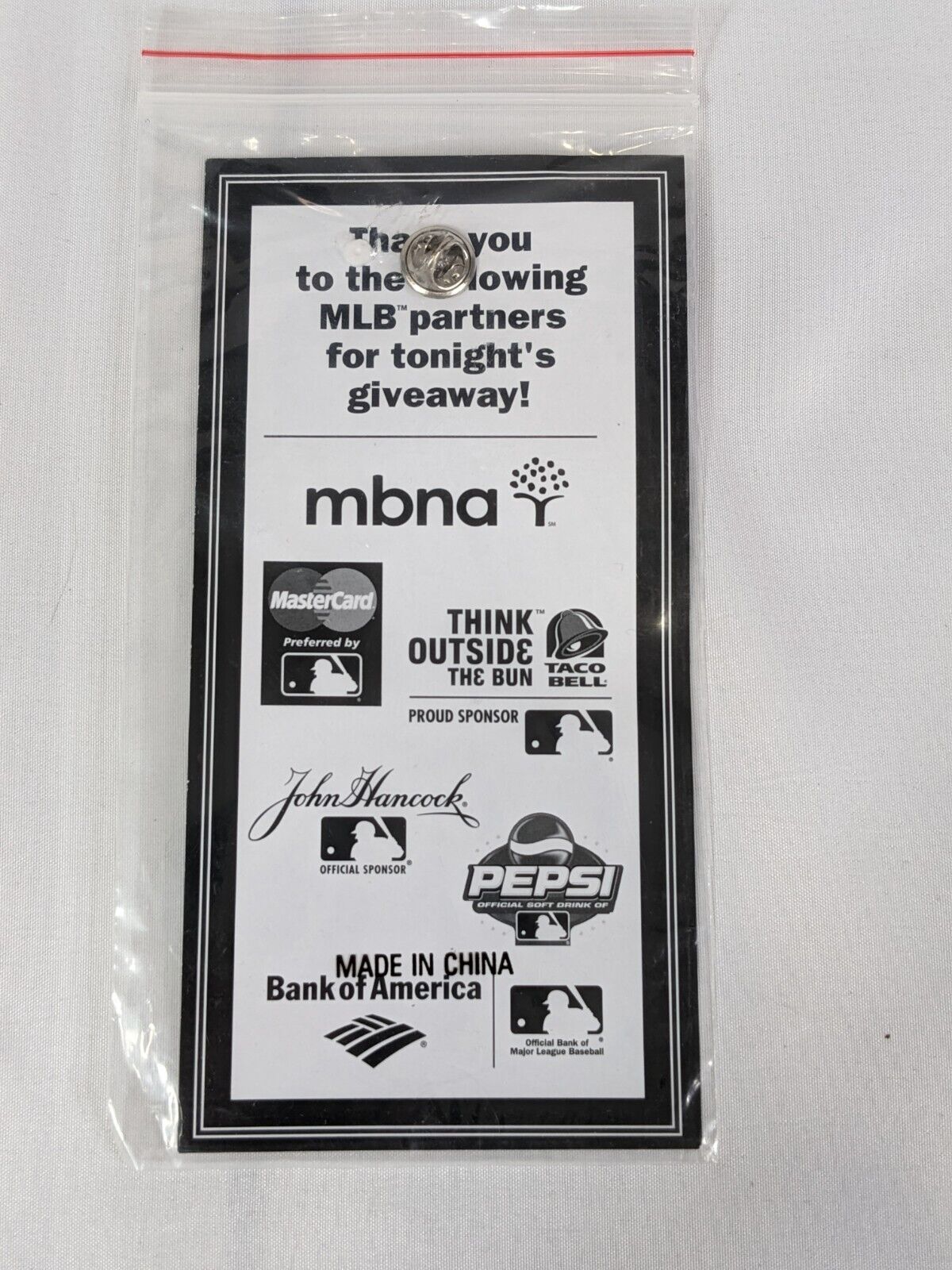 MLB Game 2 2004 World Series I Live for This Pin Badge 42249/60000