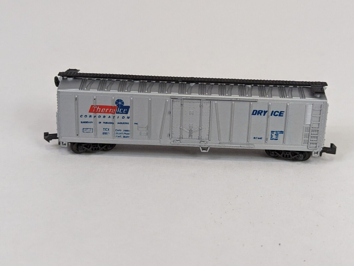 N Scale Therm Ice Corporation 50' Refrigerated Car TICX 8903 Collectible Toy