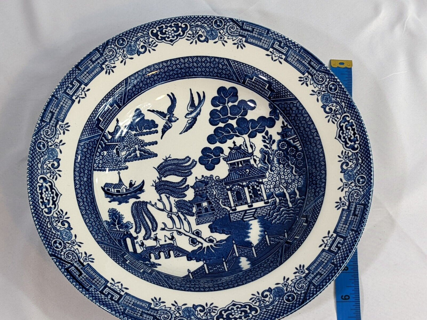 Churchill Blue Willow Dining Plate Made in England Microwave Dishwasher Safe