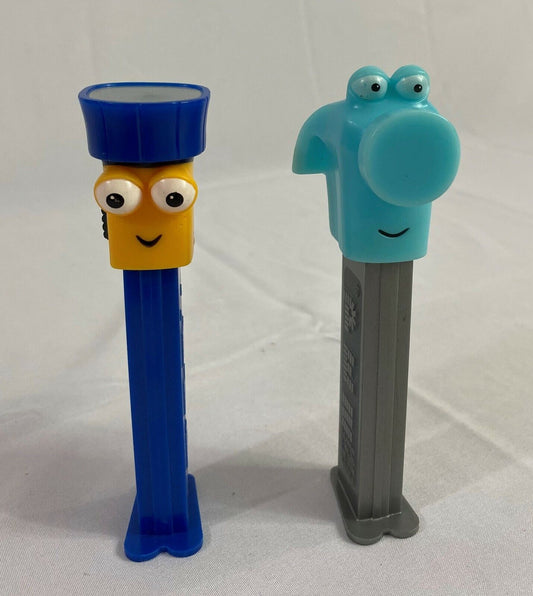 Lot of 2 Handy Manny Pez Dispensers Flashlight & Hammer Character Collectibles