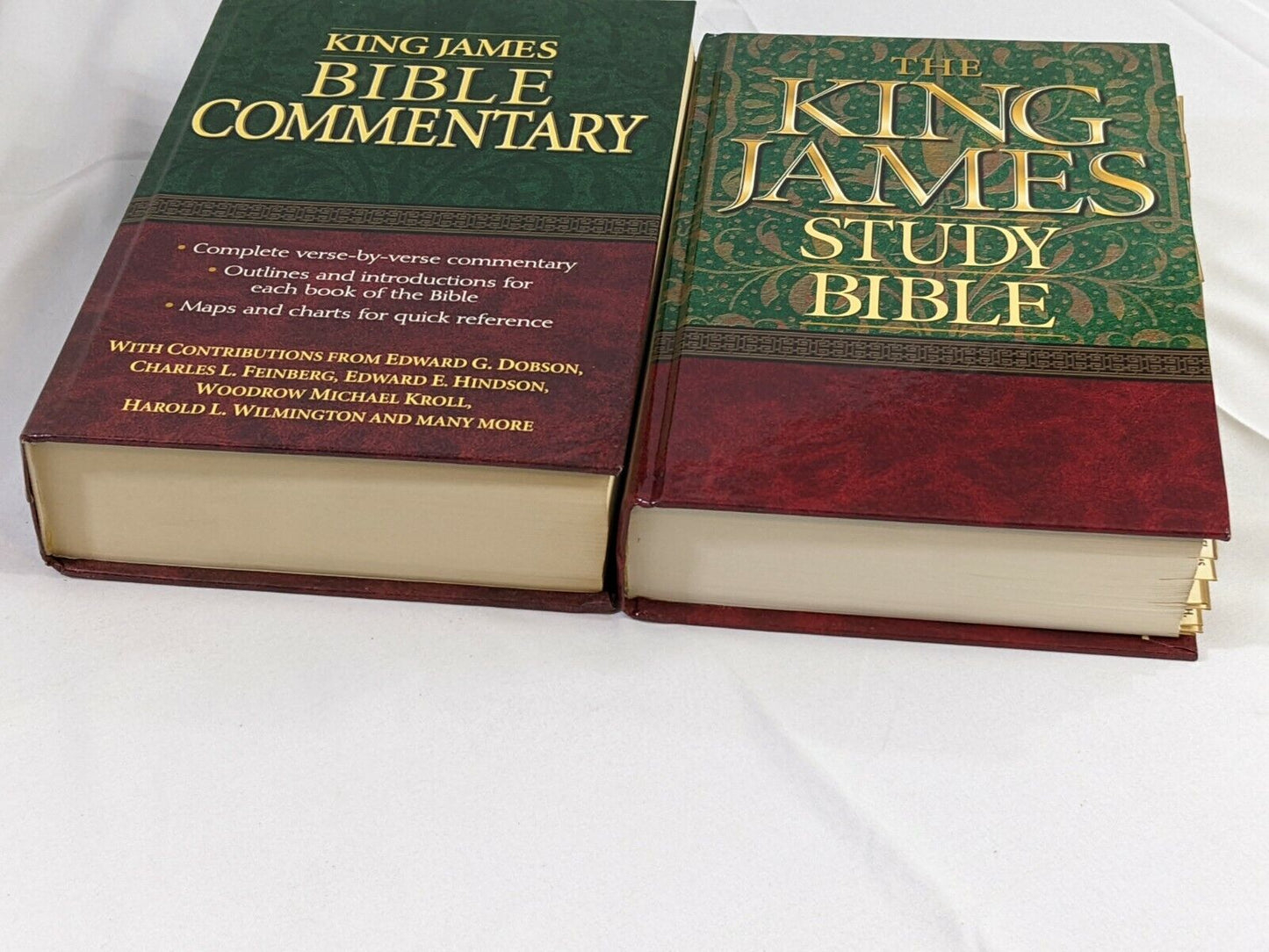 Lot of 2 King James Biblical Christian Books Hardcopy Thomas Nelson