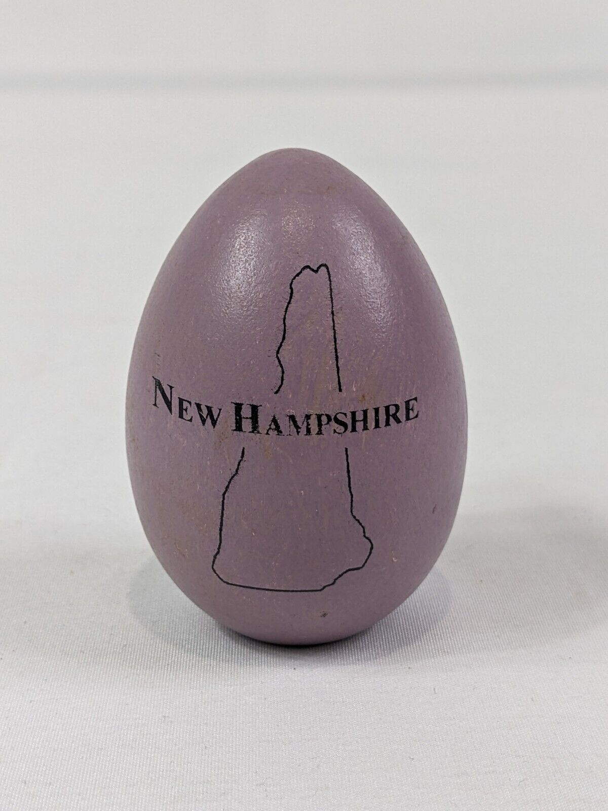 New Hampshire Happy Easter Egg 1999 Holiday Collectible Purple