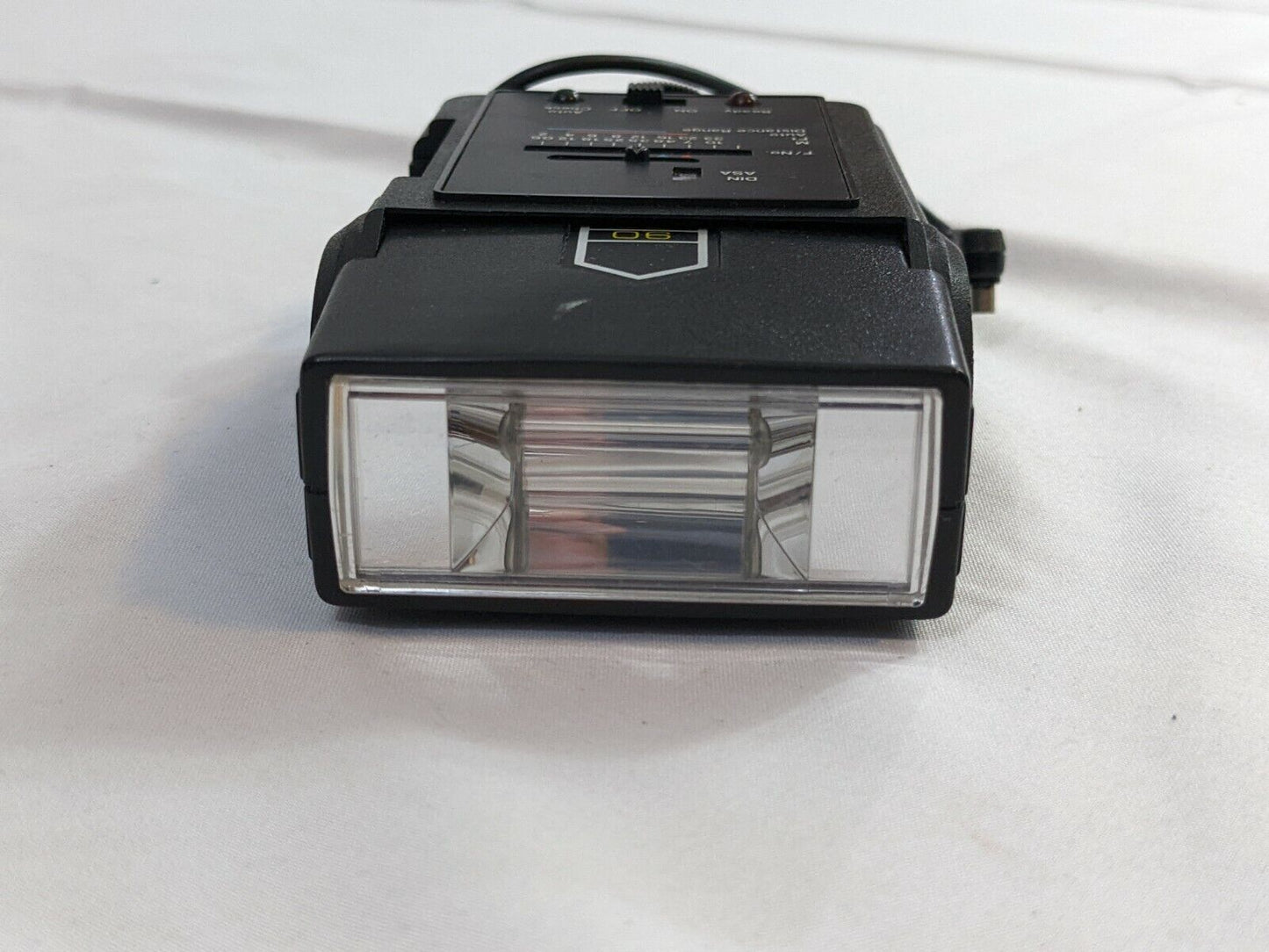 Achiever 321AZ Camera Flash for SLR Cameras Black