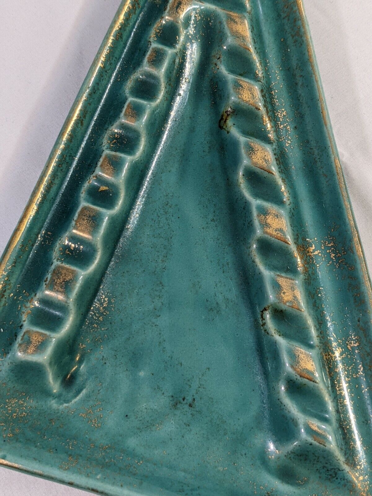 Vintage Triangle Shaped Jade Ashtray USA