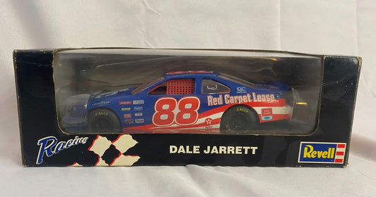 Revell Racing Dale Jarrett 1996 Edition Authentic Die Cast Replica Item No. 3904