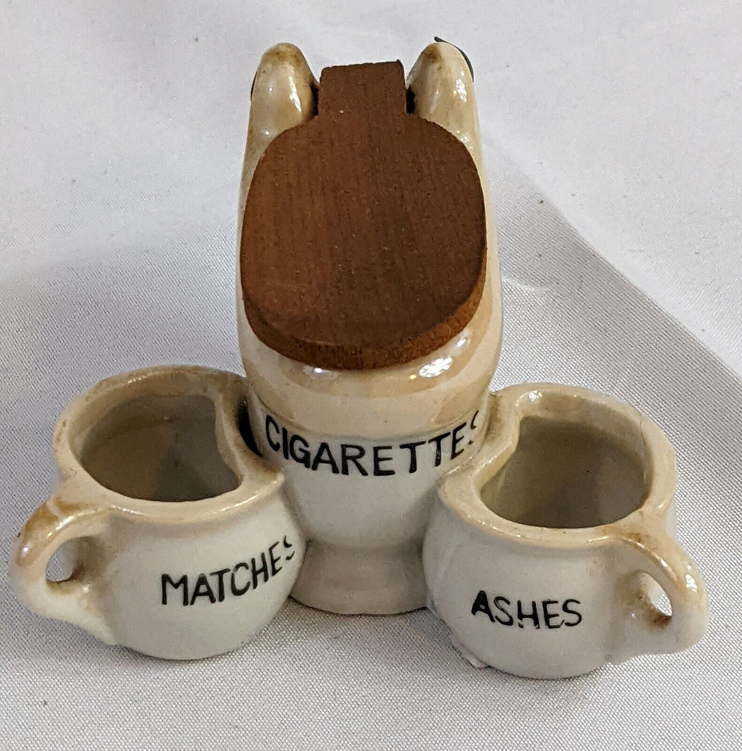 Ceramic Cigarette Ashtray Toilet Bowl Design with Matches and Ashes Bin