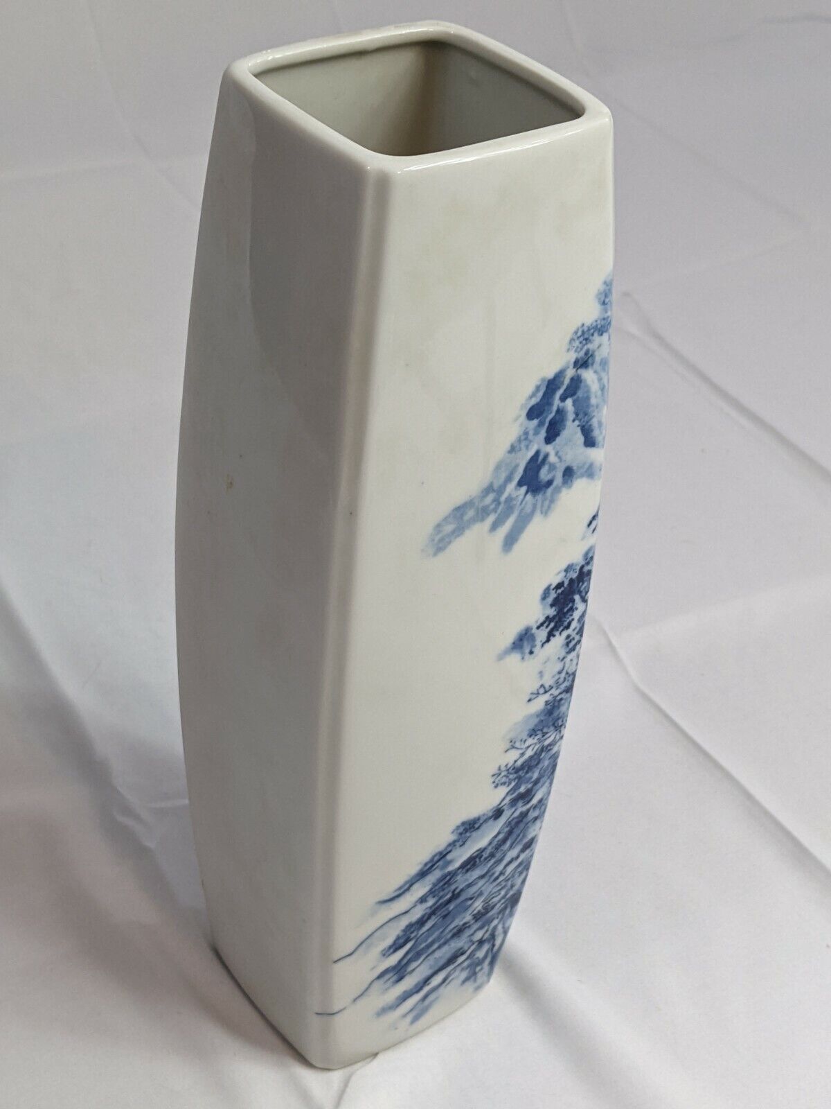 Japanese Theme Porcelain Vase Blue