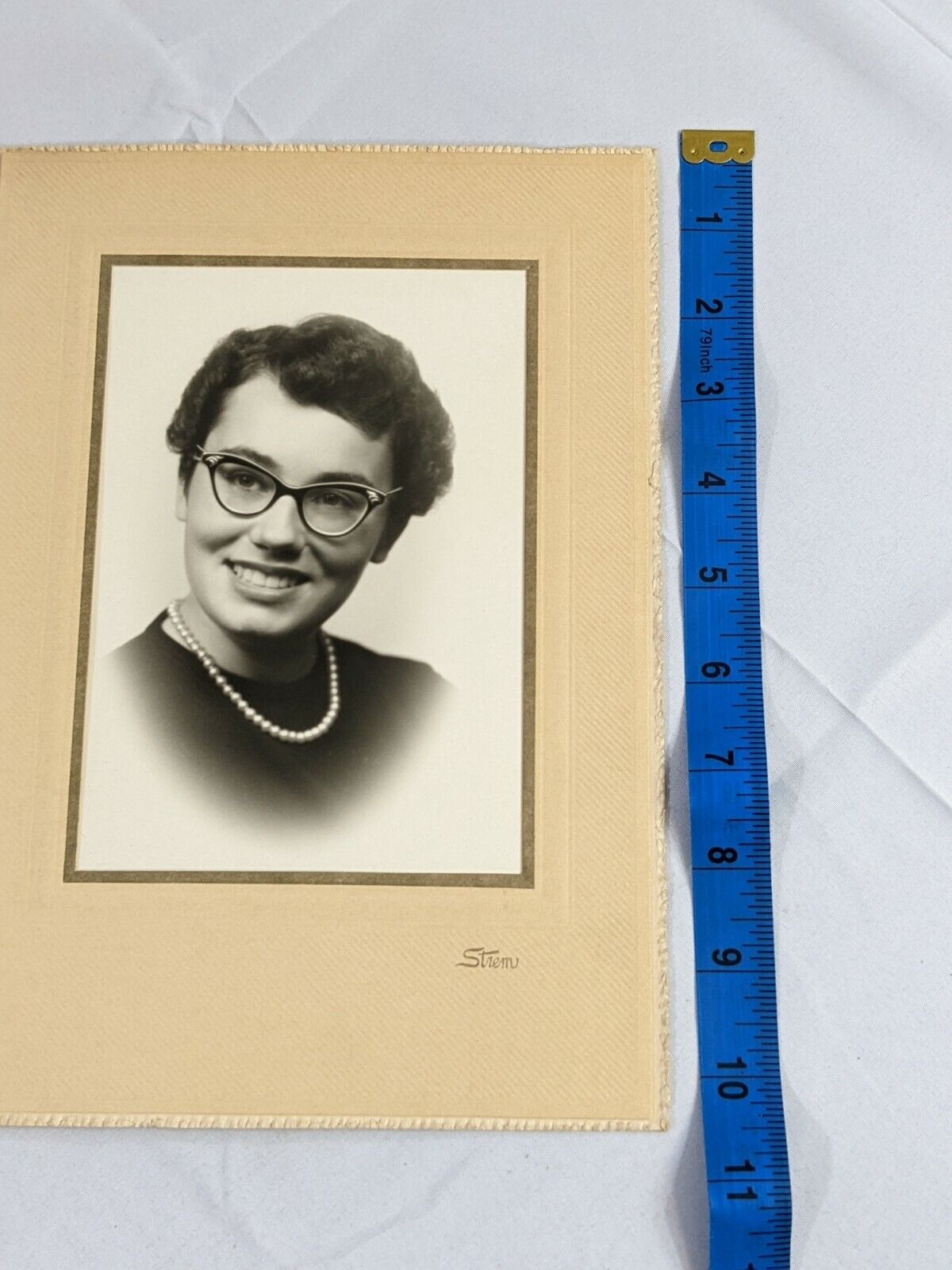 Vintage Women Photo Lady with Glasses Picture Portrait Photography by Strem