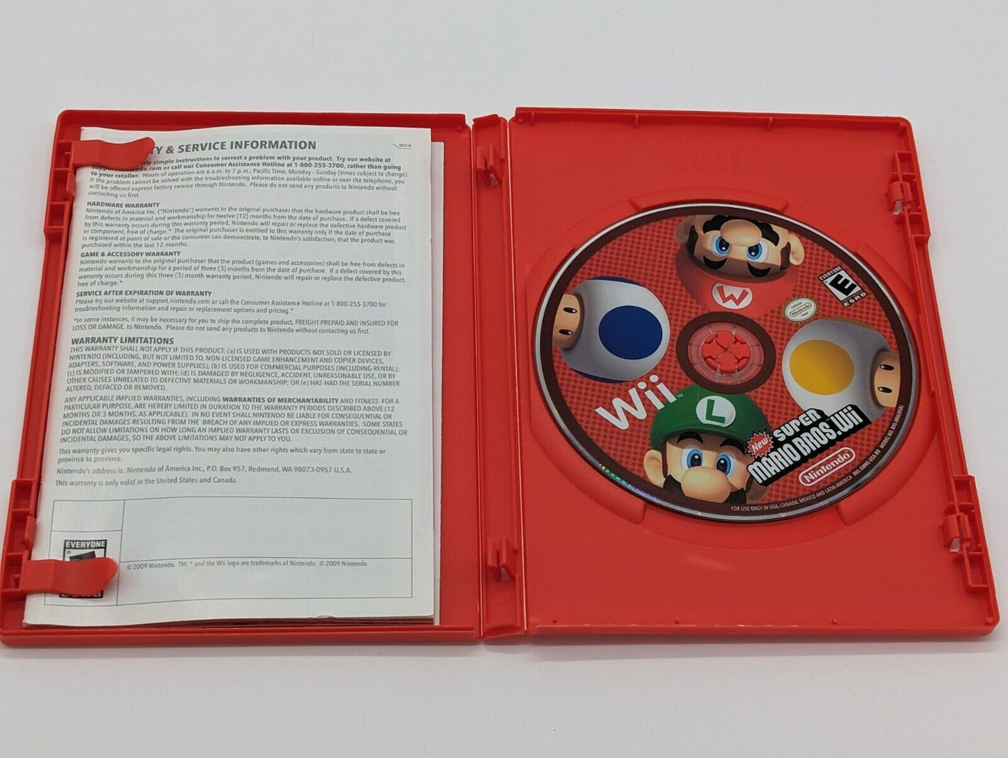 Nintendo Wii New Super Mario Bros. Wii Video Game Disc with Manual