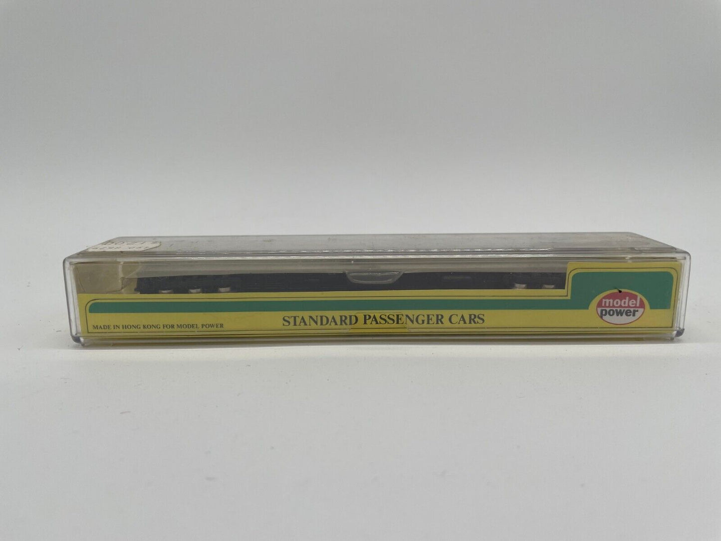 Model Power No. 8629 Combine N Scale Standard Cars Model Train