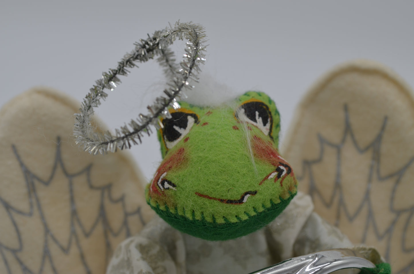 10" Felicity Angel Frog with French Horn 808198 Annalee