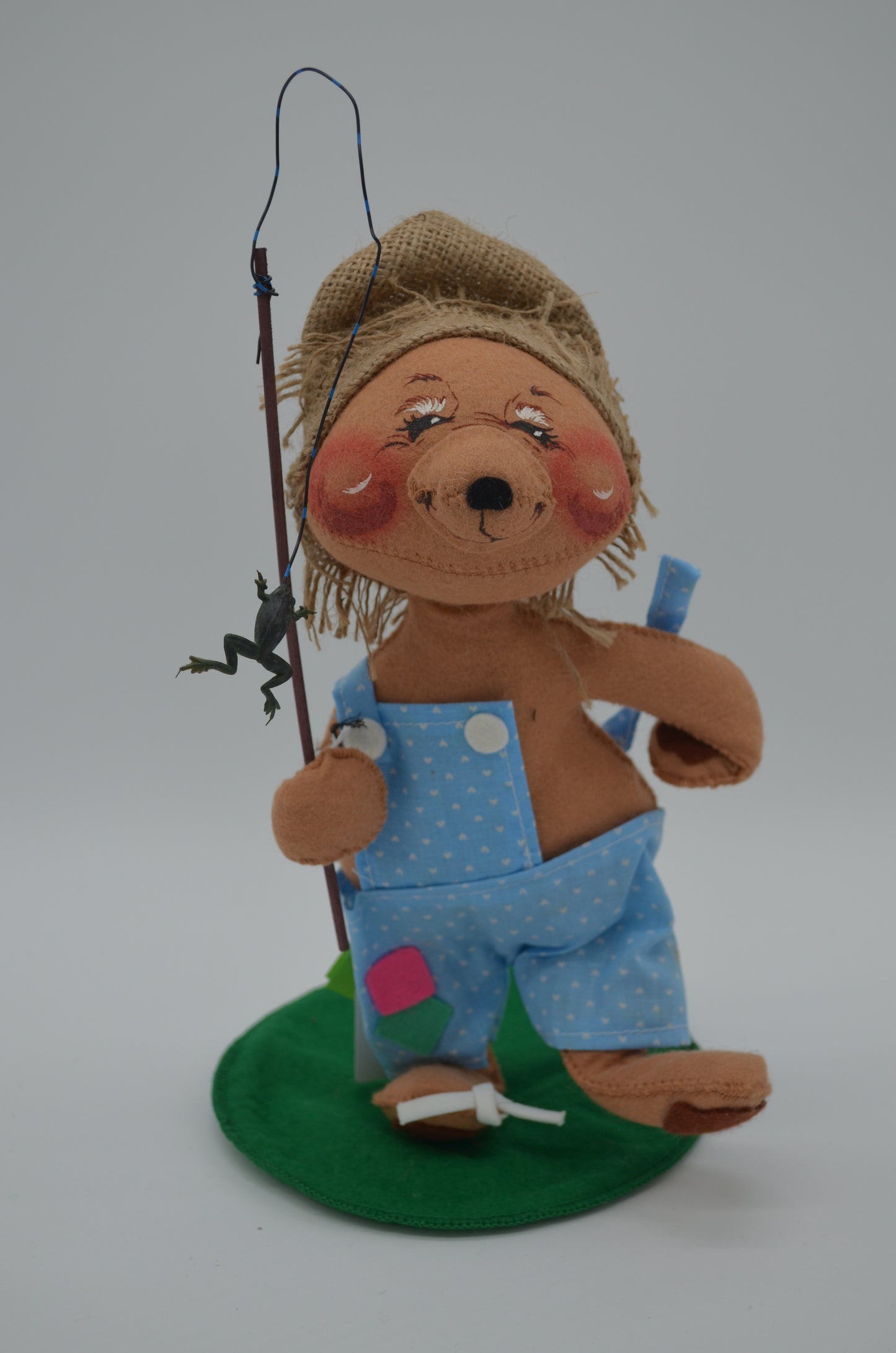 10" Fishing Bear with Pail & Pole a 283086 Annalee