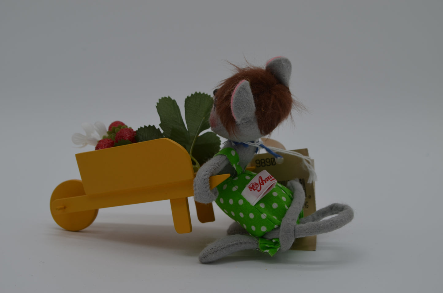7" Barrows of Spring Wishes Mouse in Green 989098 Annalee