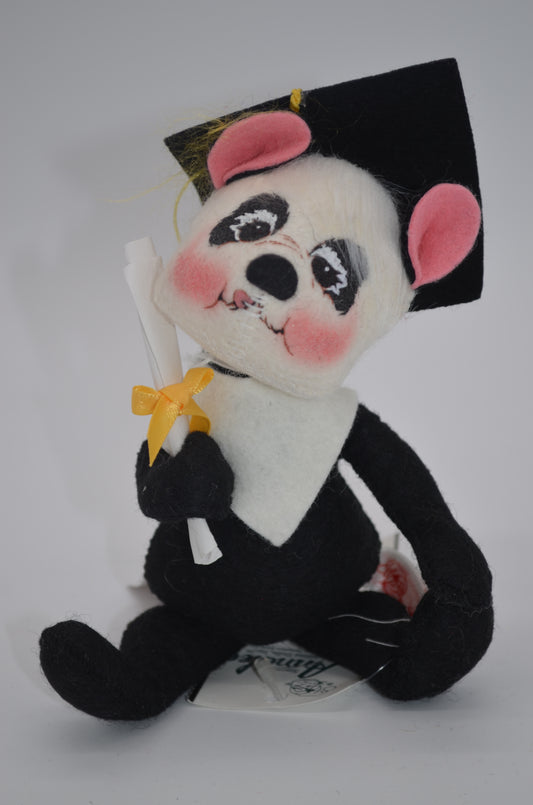 8" Graduate Panda Bear a 279401a Annalee