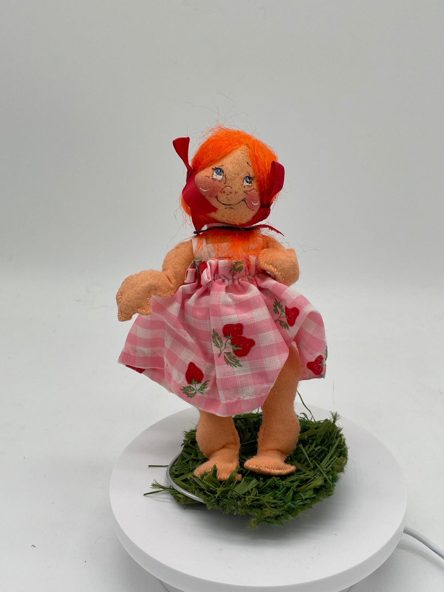 7" Country Girl 162083 Annalee