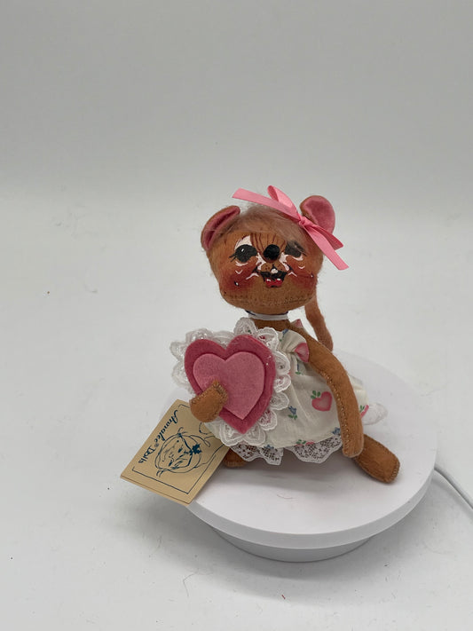 7" Sweetheart Girl Mouse 200189 Annalee