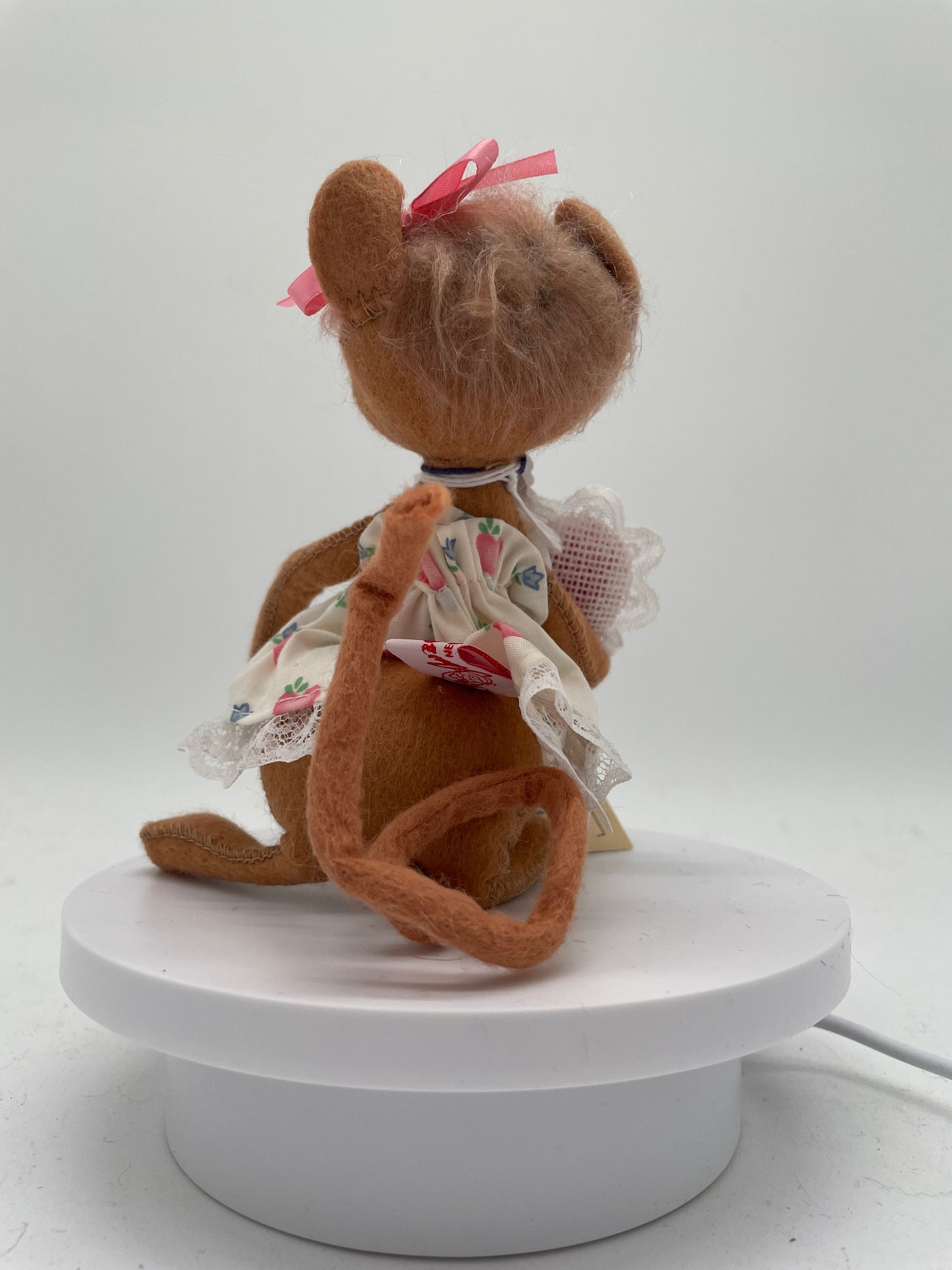 7" Sweetheart Girl Mouse 200189 Annalee