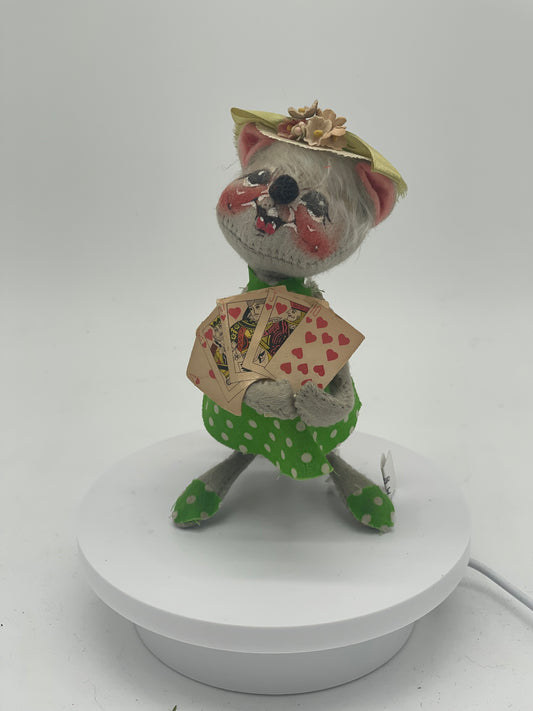 7" Card Player Girl Mouse R431-76 Annalee