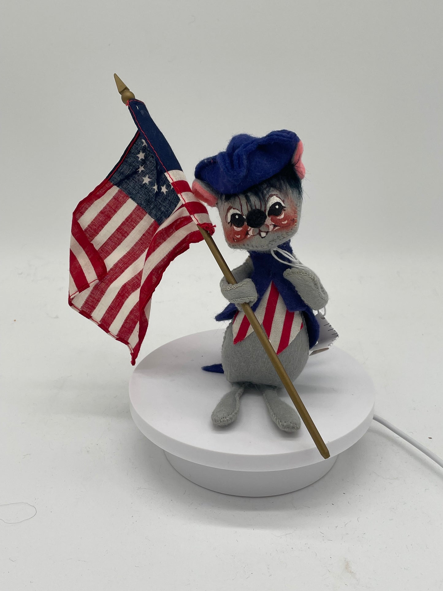 7" Patriotic Colonial Boy Mouse M493-75 Annalee