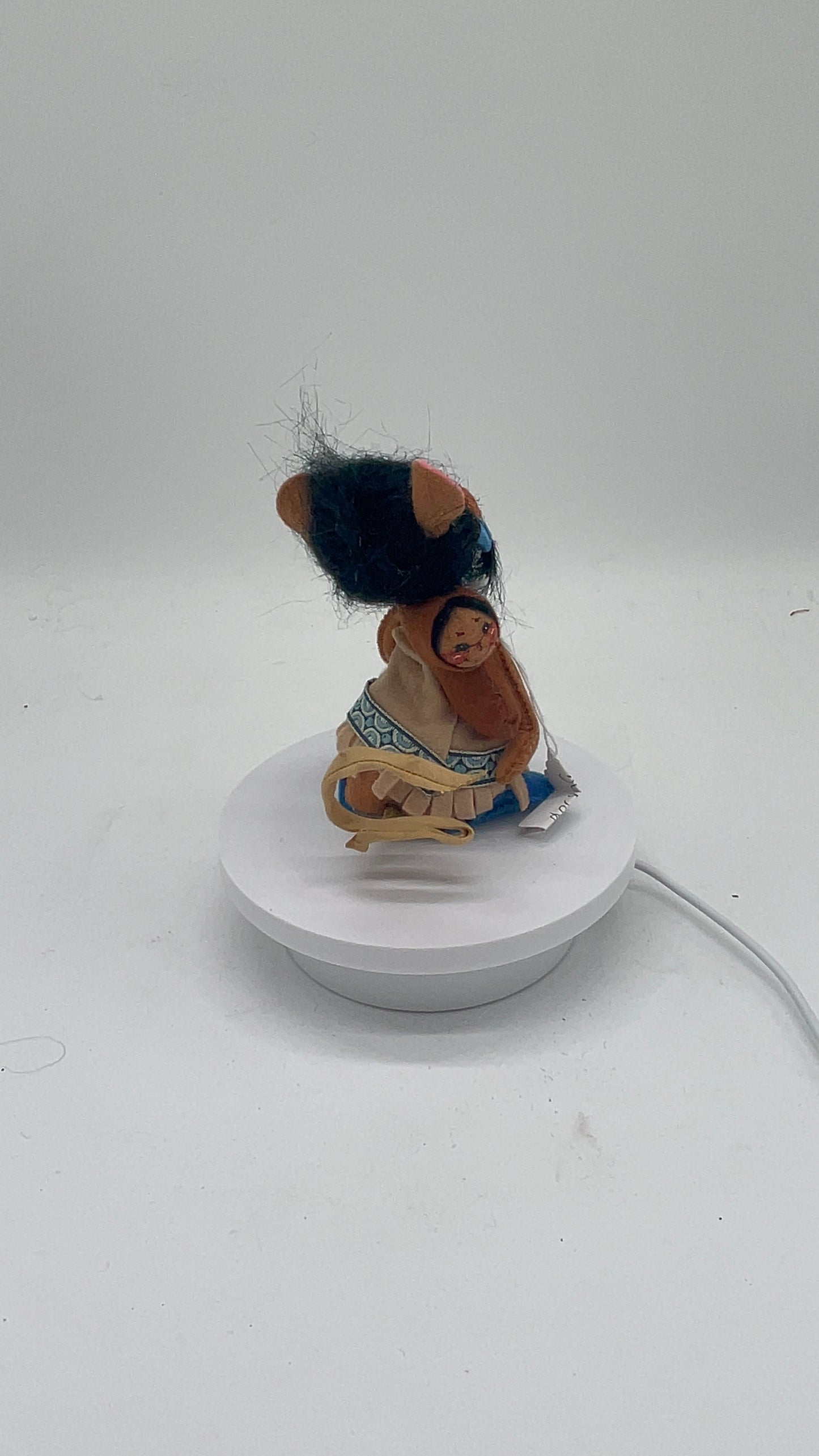 7" Indian Girl Mouse with Papoose 308586 Annalee