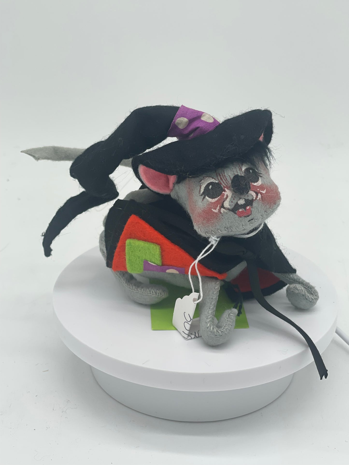 7" Flying Witch Mouse on Broom Mobile 301080 Annalee