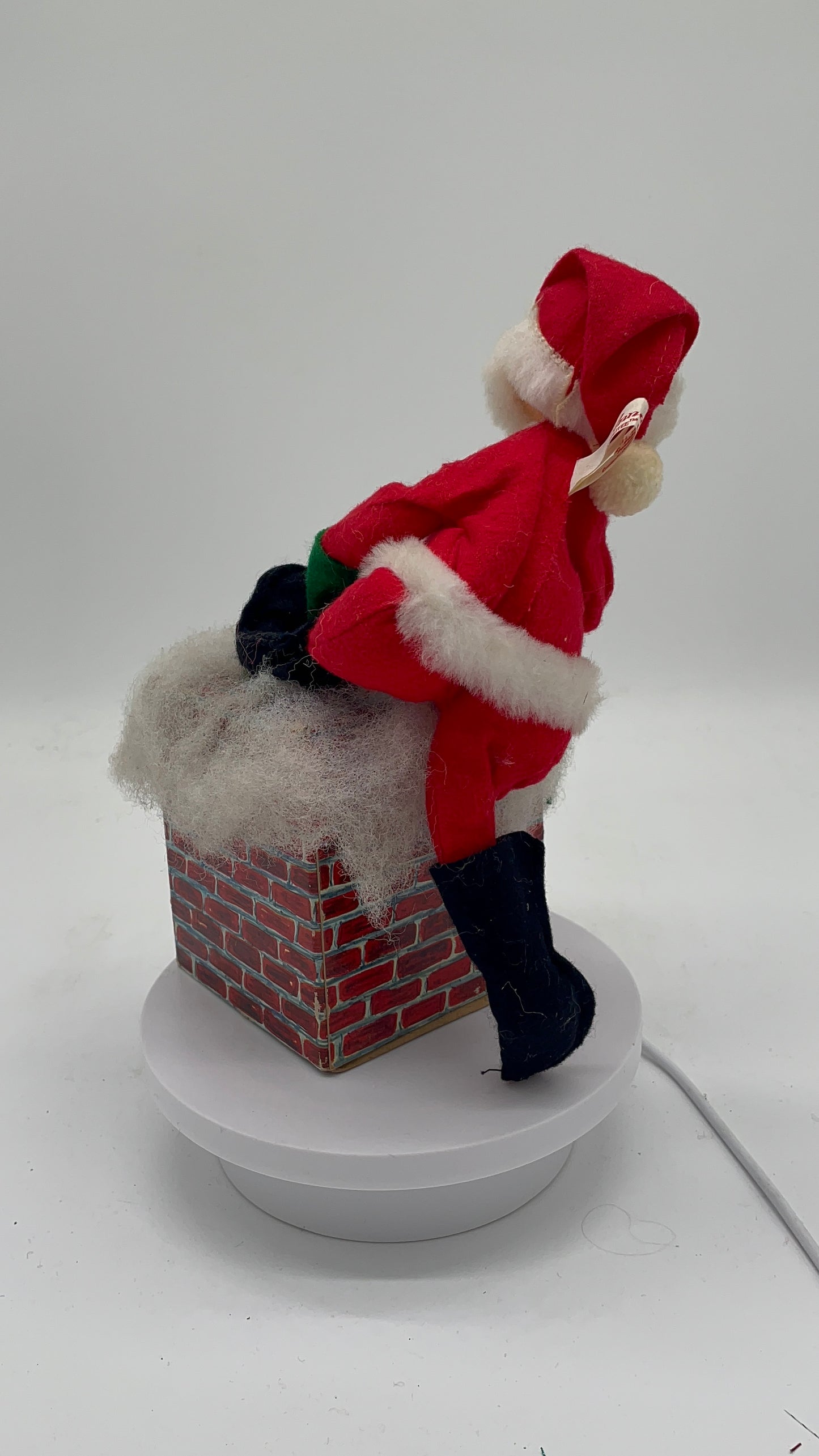 7" Santa with Chimney C22-74 Annalee