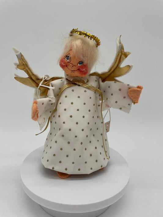 7" Tree Top Angel Holding Star 713084 Annalee