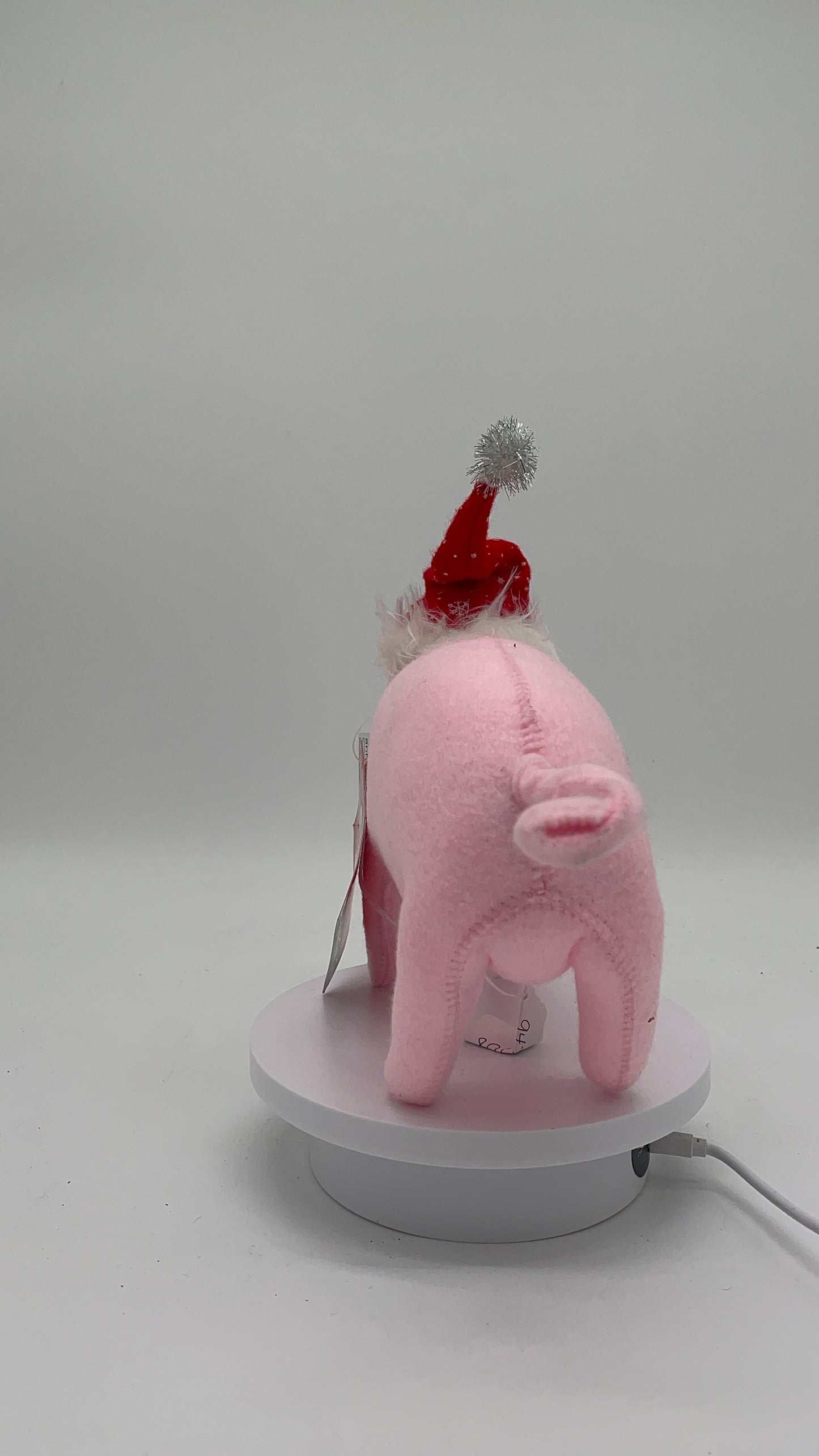 8" Snowflake Frolic Pig 947708 Annalee