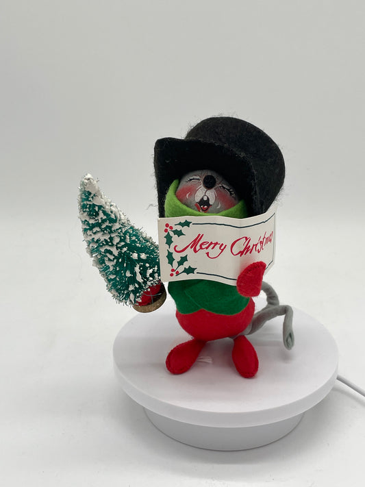 7" Caroller Mouse with Hat & Tree 775492 Annalee