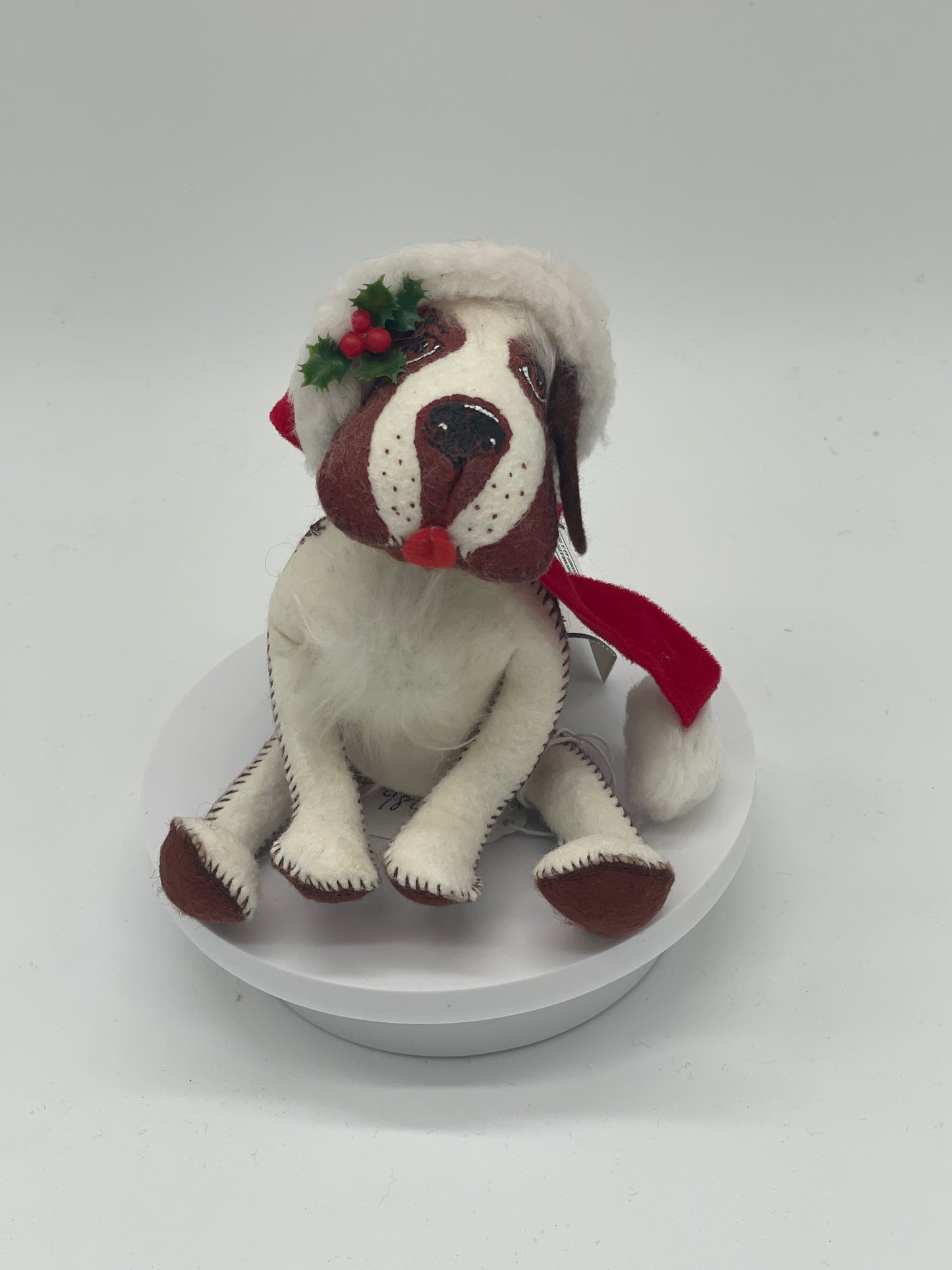 8" Holiday Hound 984301 Annalee