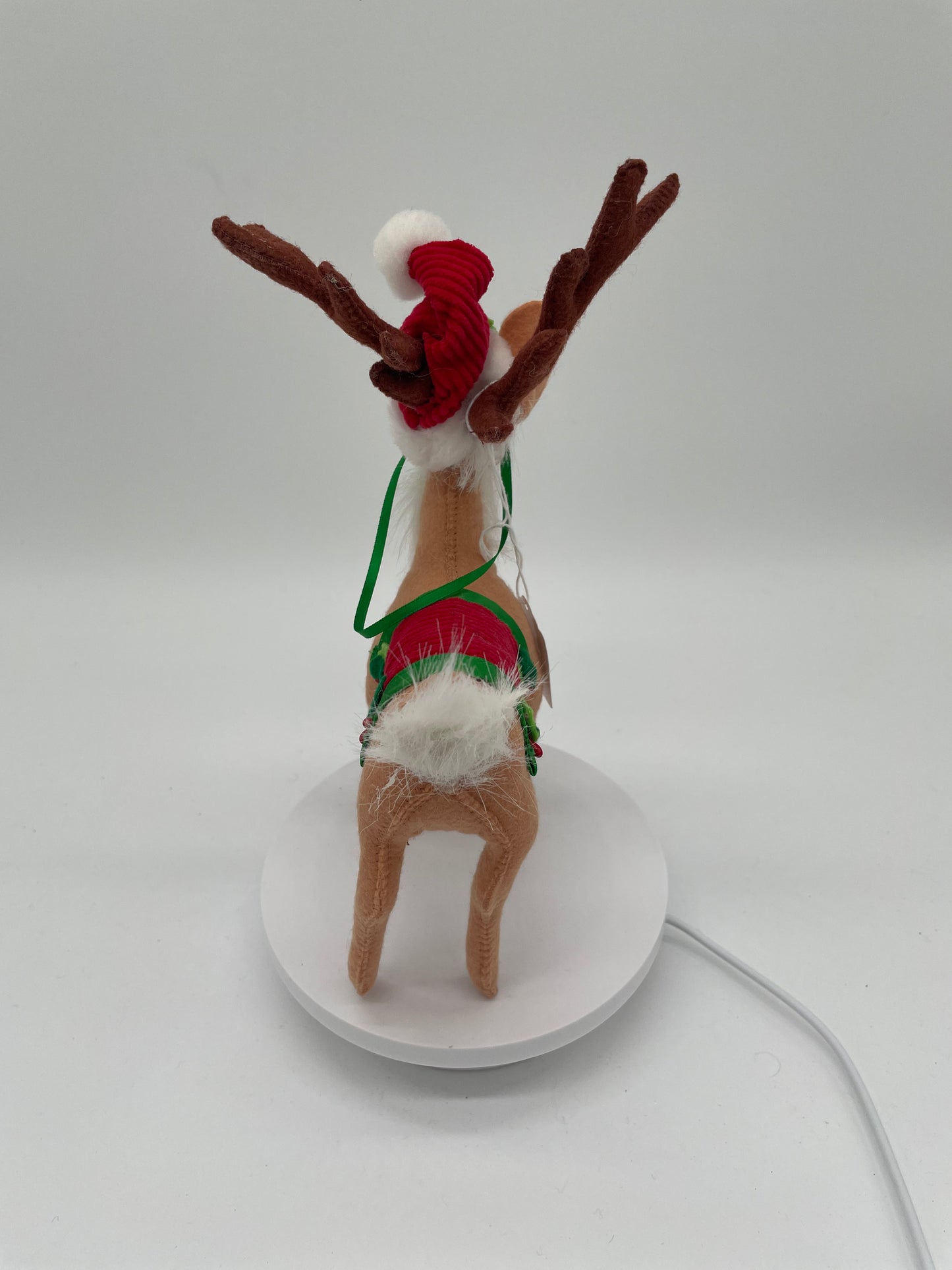 8" Holly Berry Reindeer 450115 Annalee