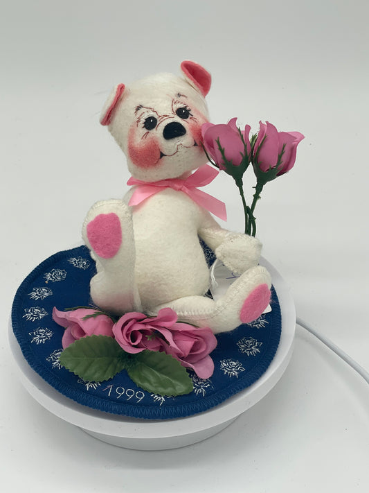 8" Rosemont Bear 974999 Annalee