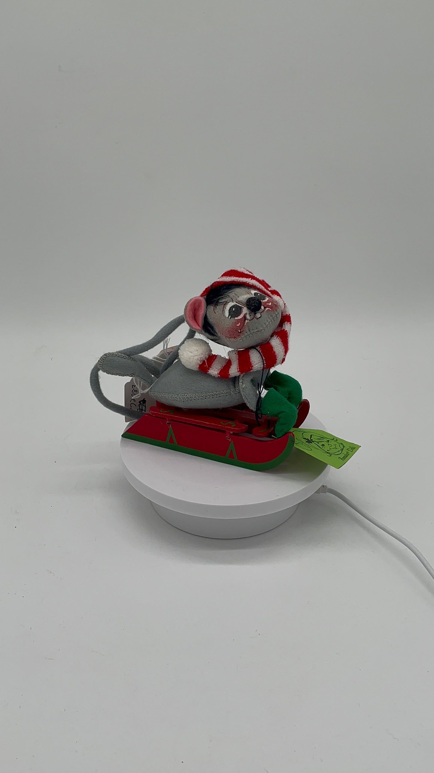 7" Sledding Mouse 772083 Annalee