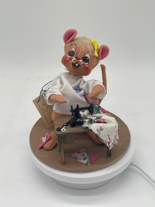 7" Factory in The Woods Mouse with Sewing Machine 202193 Annalee