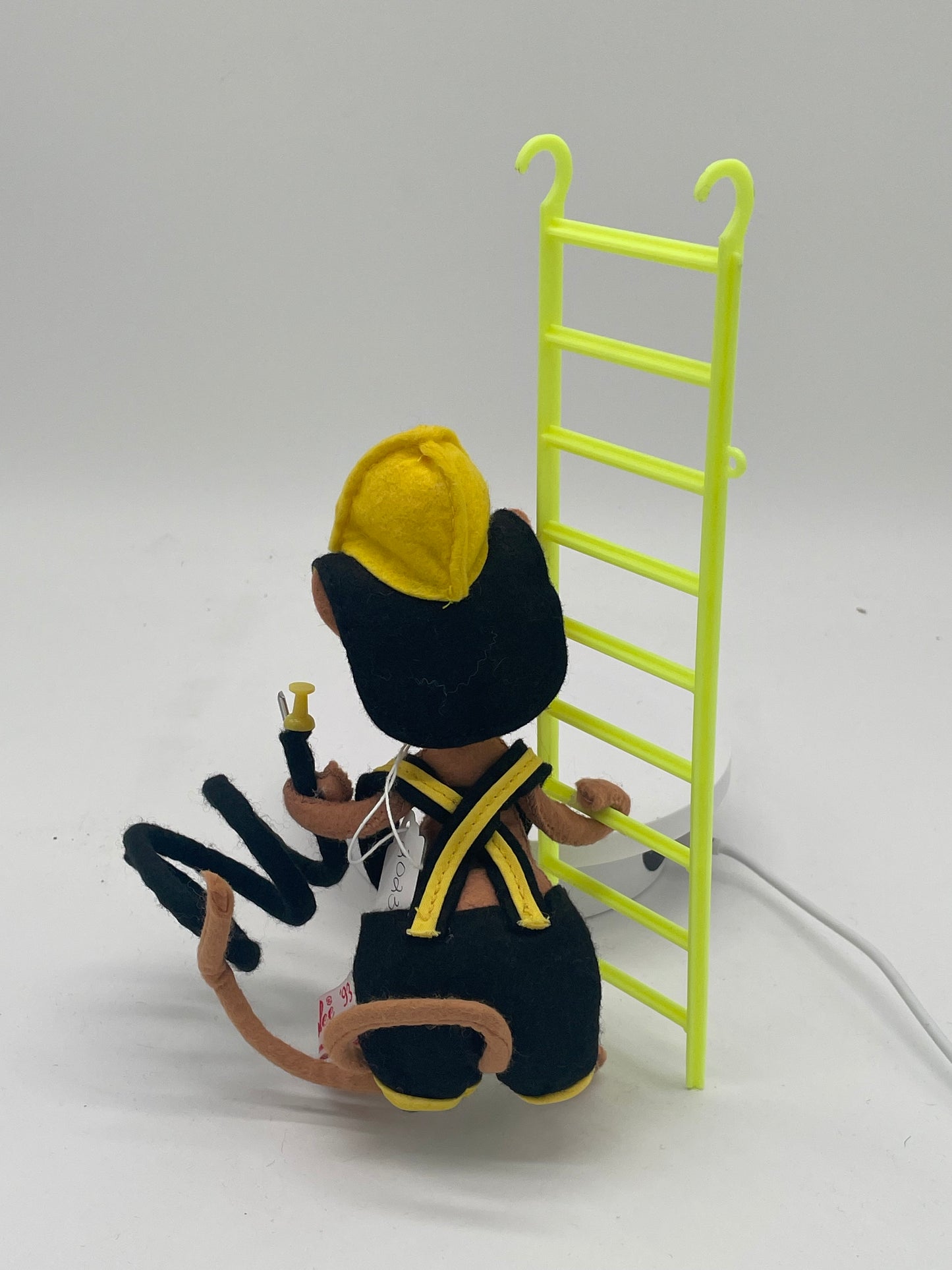 7" Fireman Mouse 202393a Annalee