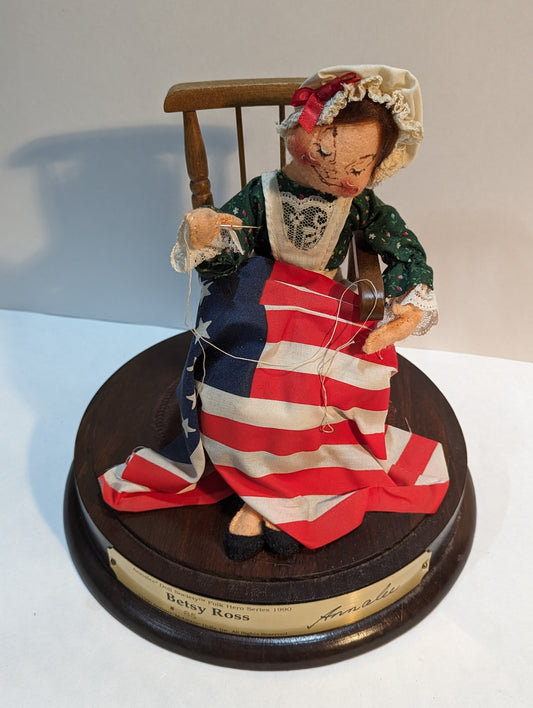 10" Betsy Ross with Base 964490 Annalee  Signed
