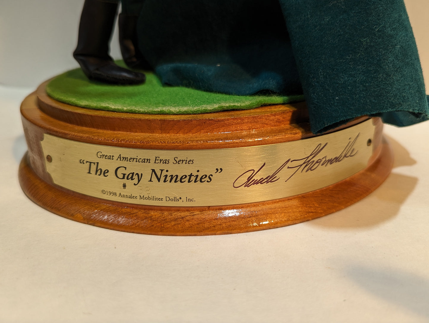 10" Gay Nineties Couple with Base 966598 Annalee  Signed